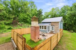 Cabin On Fern Ridge