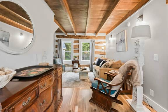 Cabin On Fern Ridge