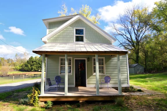 Springs Store Cottage located in DC's Wine Country